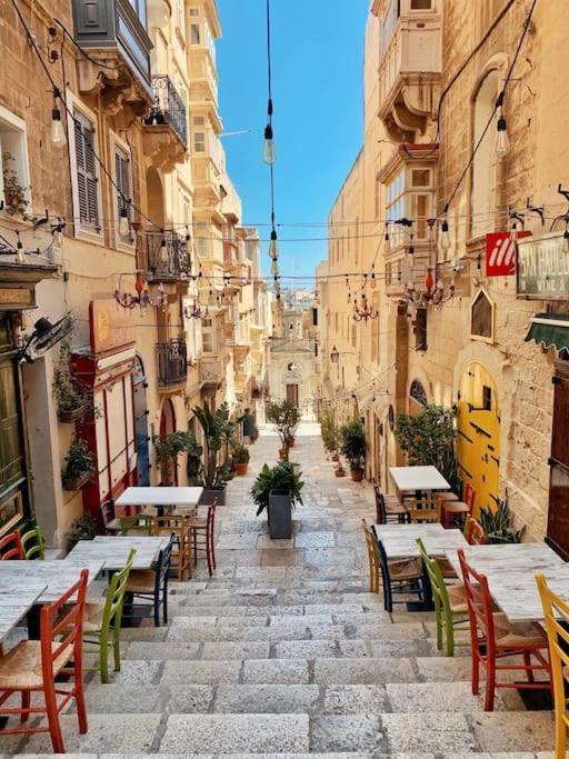 Appartamento Flat In La Valletta Esterno foto